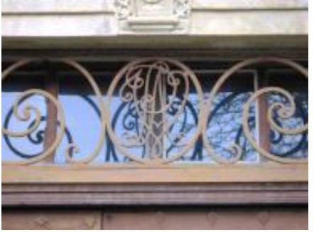 Grilles et portes de la propriété Pasturin-3